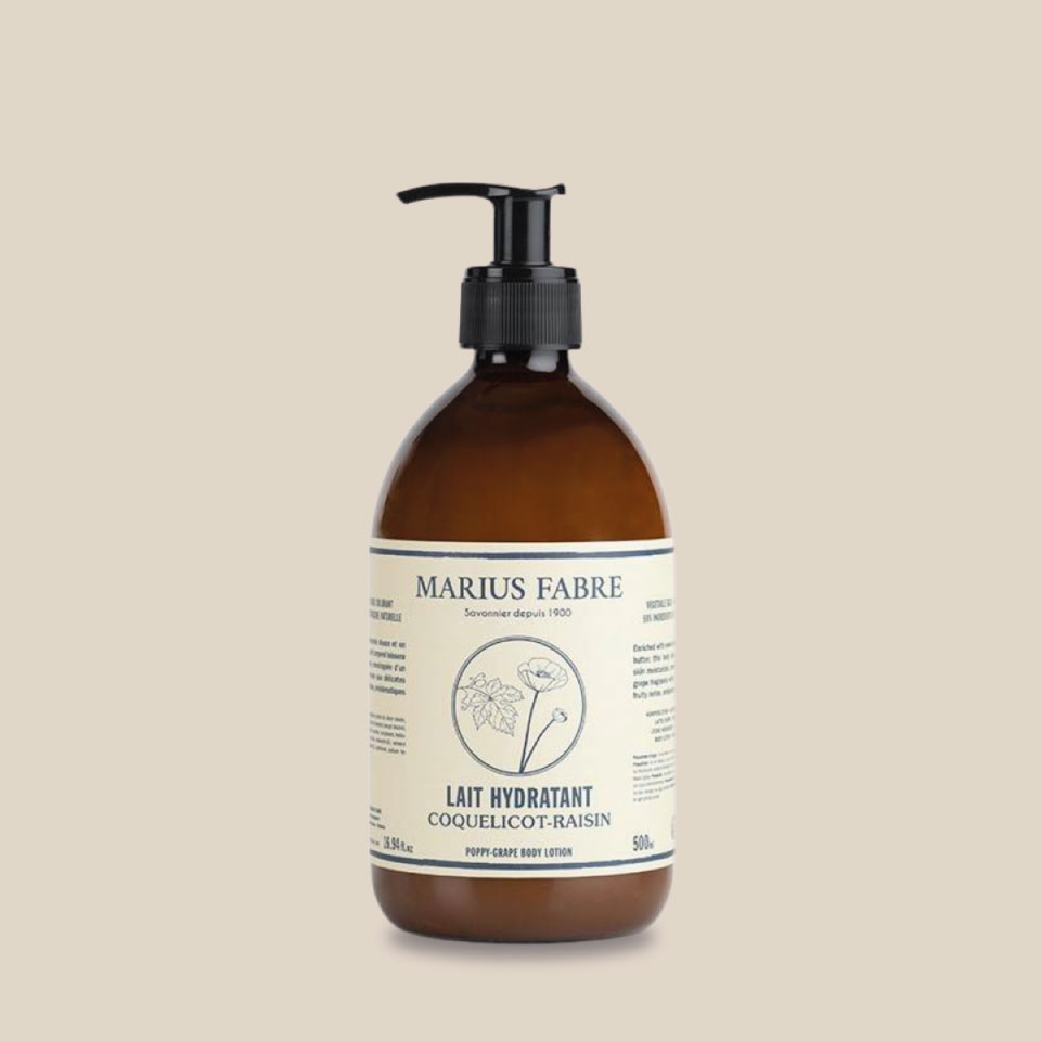 Photo produit : Lait hydratant pour le corps, parfumé coquelicot-raisin, vient dans une bouteille avec pompe. 500 ml
