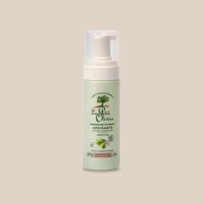 Produit : Mousse nettoyante apaisante à l'extrait d'olive Le Petit Olivier